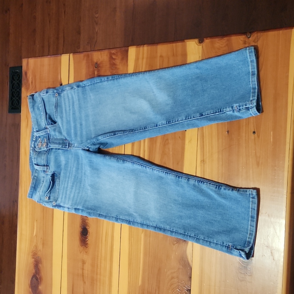 American Eagle Crop Jeans